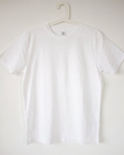 Cargar imagen en el visor de la galería, ✧ Camiseta - T-shirt Personalizada