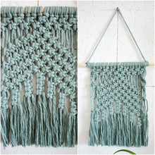 Load image into Gallery viewer, ✧ Colgante de pared de macramé bohemio tejido a mano #2 | Tapices de macramé boho
