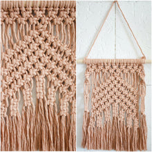 Load image into Gallery viewer, ✧ Colgante de pared de macramé bohemio tejido a mano #2 | Tapices de macramé boho
